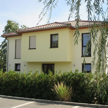 Ferienwohnung Im Herzen Von Peitz Стая снимка