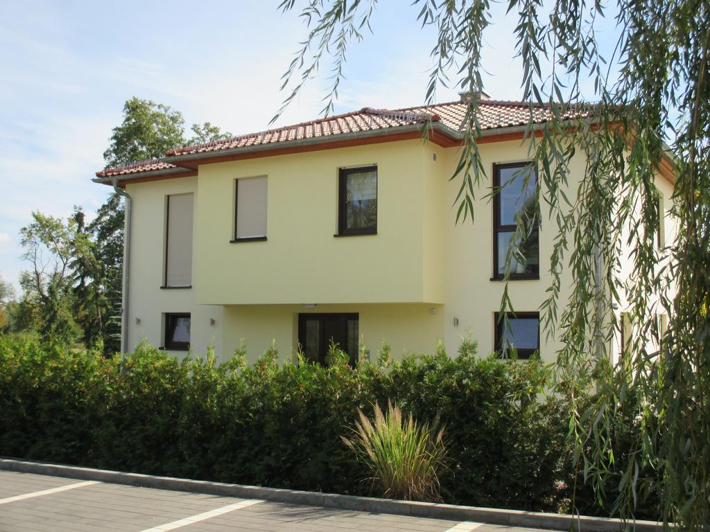 Ferienwohnung Im Herzen Von Peitz Стая снимка